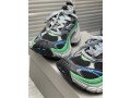 balenciaga-runner-fake-small-1