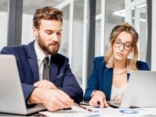 register-a-holding-company-in-the-uk-star-capital-associates