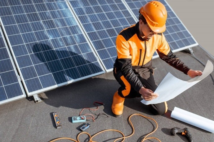 solar-panel-technician-training-big-0