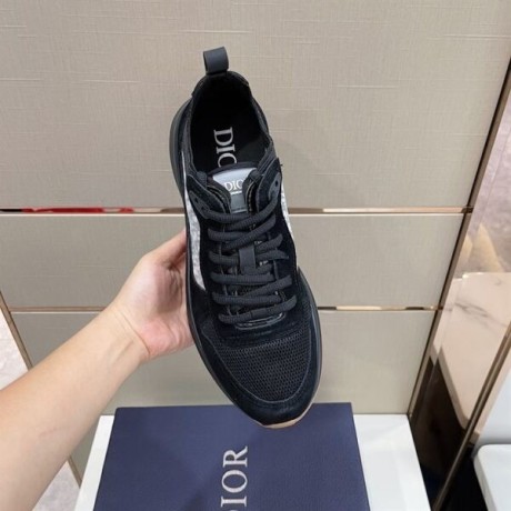 dior-b25-runner-sneaker-big-0