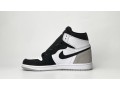 air-jordan-1-high-og-grey-fog-small-3