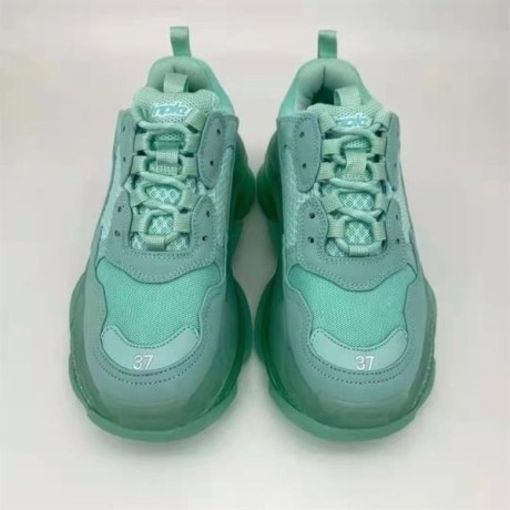 balenciaga-triple-s-clear-sole-big-1