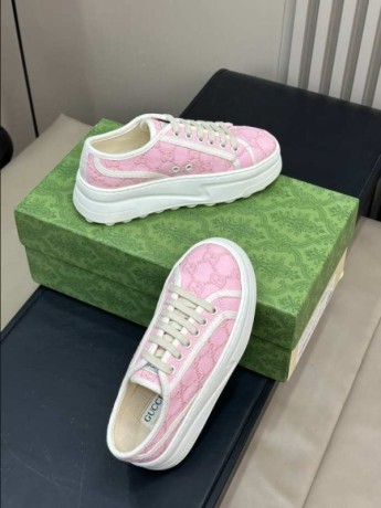 womens-gucci-tennis-1977-trainer-light-pink-reps-big-3