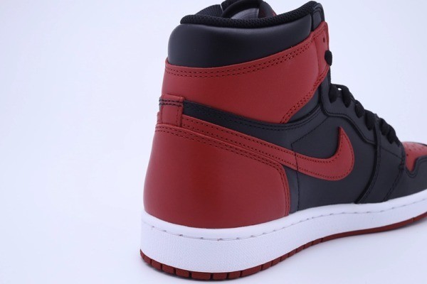 air-jordan-1-banned-best-quality-replica-big-1