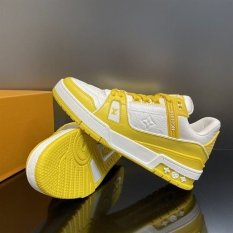 louis-vuitton-sneaker-replica-big-0