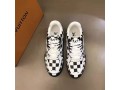 louis-vuitton-trainer-sneaker-black-white-damier-small-3