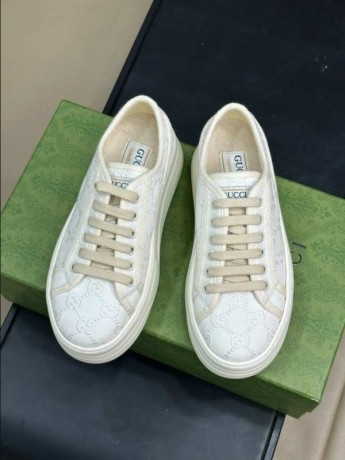 womens-gucci-tennis-1977-trainer-white-reps-big-0