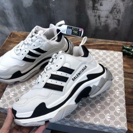 balenciaga-x-adidas-triple-s-trainers-replica-big-1