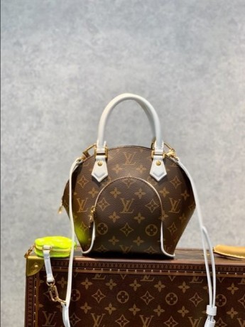 louis-vuitton-ellipse-bb-handbag-reps-big-3