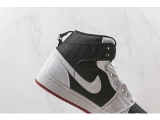 Air Jordan 1 Mid UT Black White