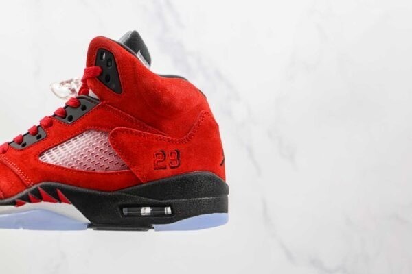 air-jordan-retro-5-raging-bull-big-0