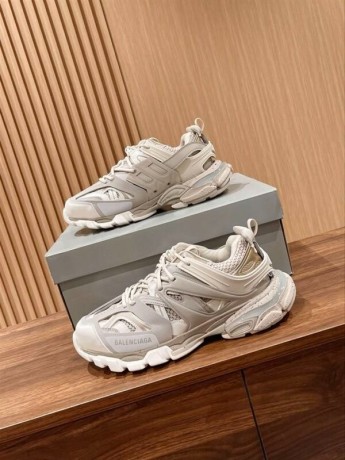 balenciaga-track-trainers-beige-big-3