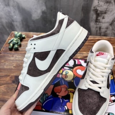 nike-sb-dunk-low-sneaker-big-1