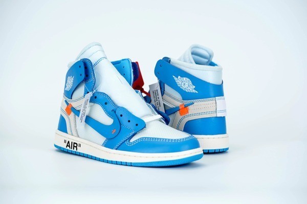 air-jordan-1-off-white-blue-unc-university-blue-reps-big-1