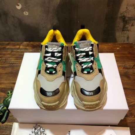 balenciaga-triple-s-trainer-yellow-green-big-3