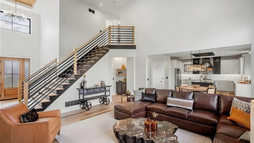 toledo-interior-designer-home-space-styling-lovitt-by-design-big-0