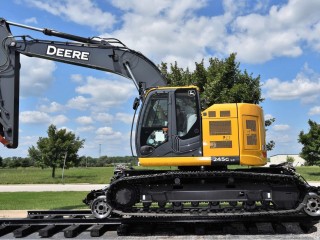 advanced-hydraulic-rail-gear-for-hi-rail-vehicles-mitchell-railgear