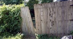best-chain-link-fence-installation-services-madras-big-0